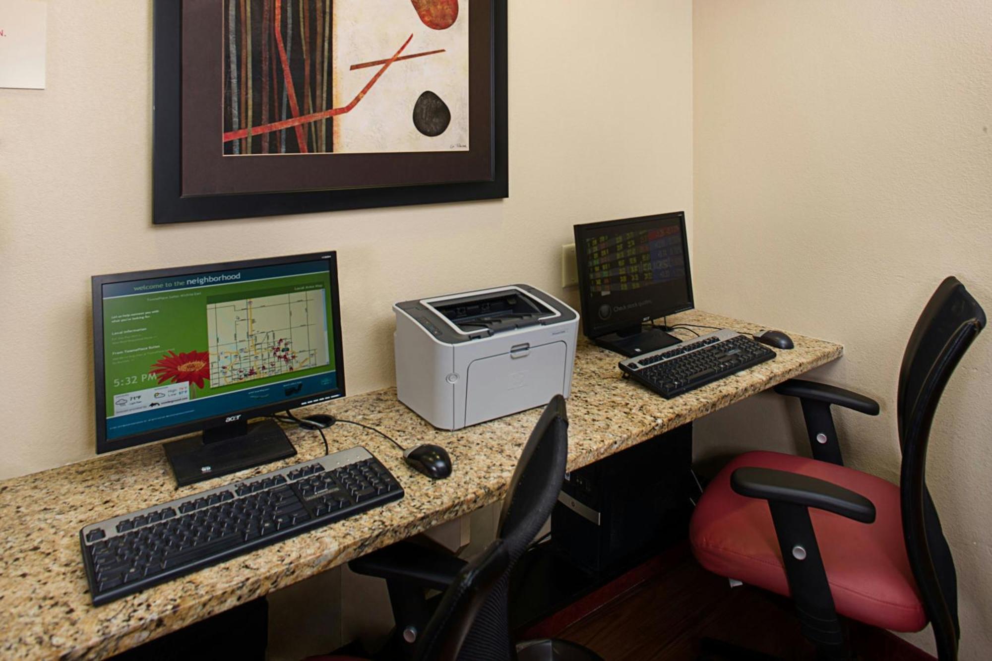 Towneplace Suites Wichita East Екстер'єр фото