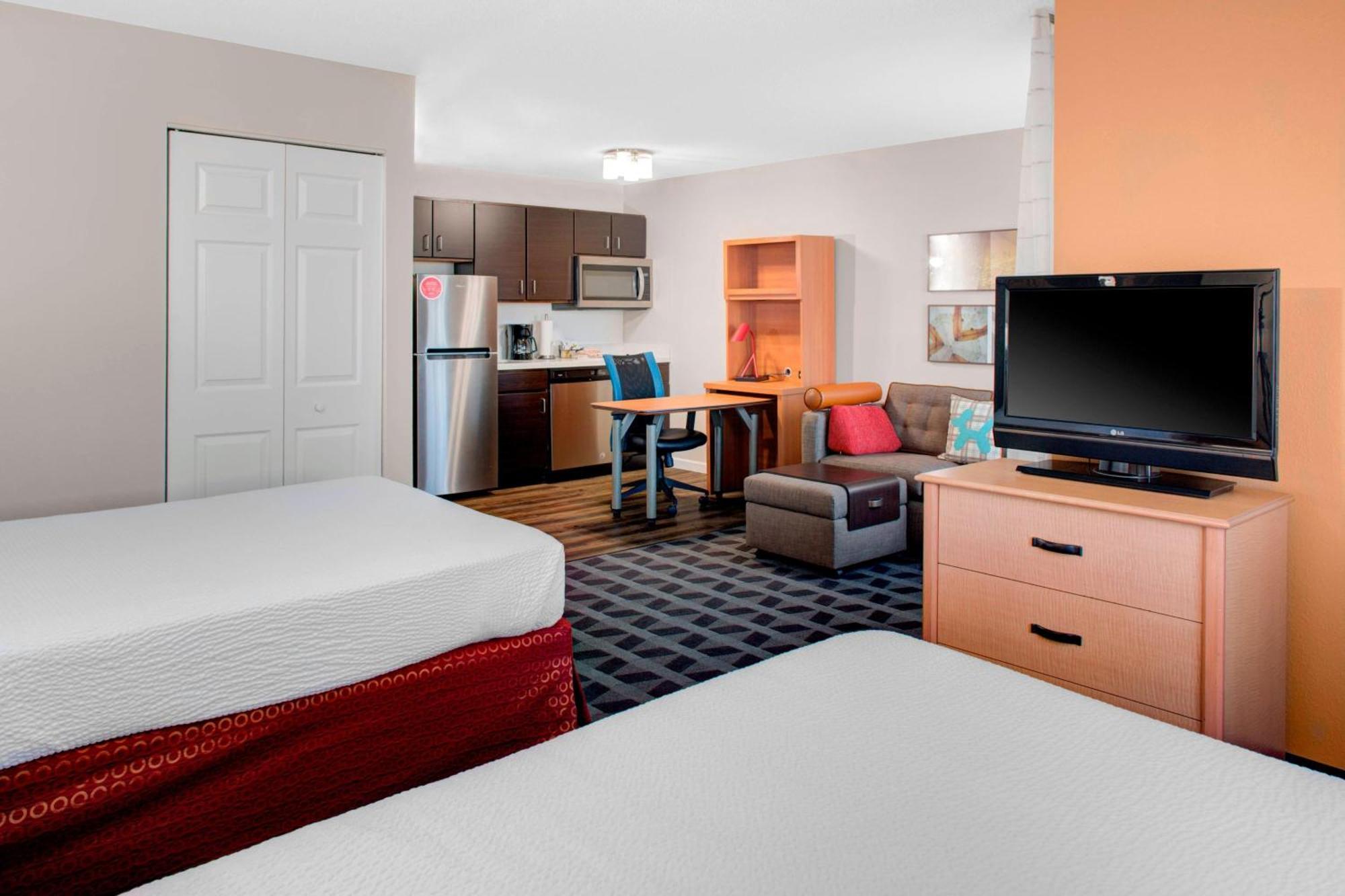 Towneplace Suites Wichita East Екстер'єр фото