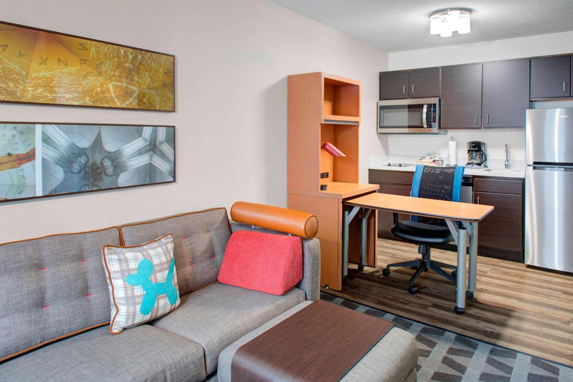 Towneplace Suites Wichita East Екстер'єр фото